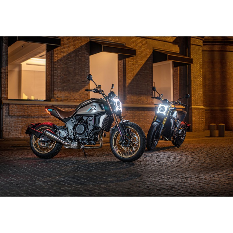 700cl-x-heritage(1).jpg